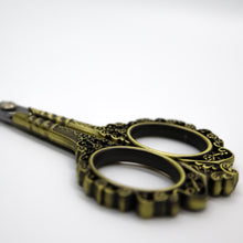 Load image into Gallery viewer, Mini Bronze Nail Art Scissors
